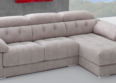 Infinidad de telas, colores y medidas para hacer el sofá que se acople a tus necesidades.