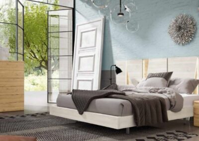 Dormitorio axios con led incluídos en color naturale combinado con blanco nordic. Mesita ino. Bañera tipo P. Colores a elegir.