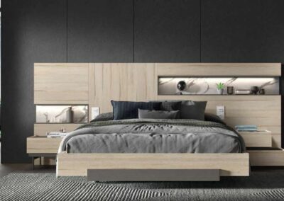 Dormitorio matrimonio en color roble canadá combinado con grafito poro y mármol gris. Led opcionales. Bancada fija bicolor. Colores a elegir.