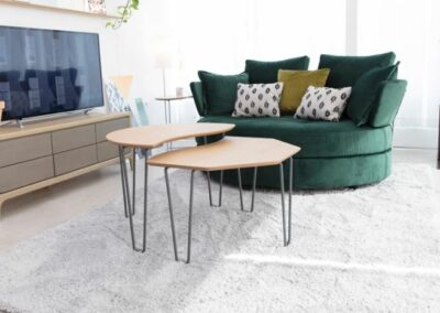 Dentro del modelo LuciPop hemos creado una colección de mesas de complemento con distintas formas y alturas, que se pueden adaptar a la mayoría de nuestros modelos de sofás.